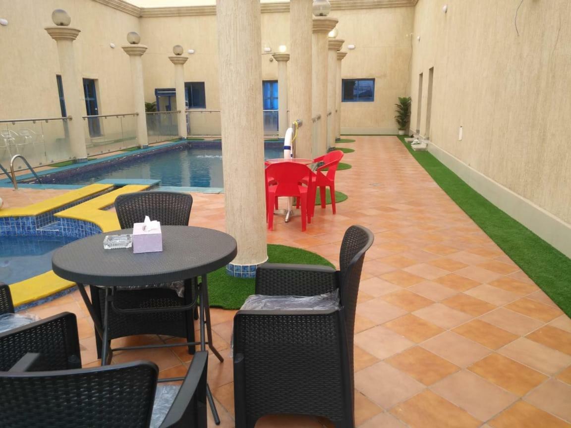 Loaloat Al Khobar 2 Furnished Units Aparthotel Buitenkant foto